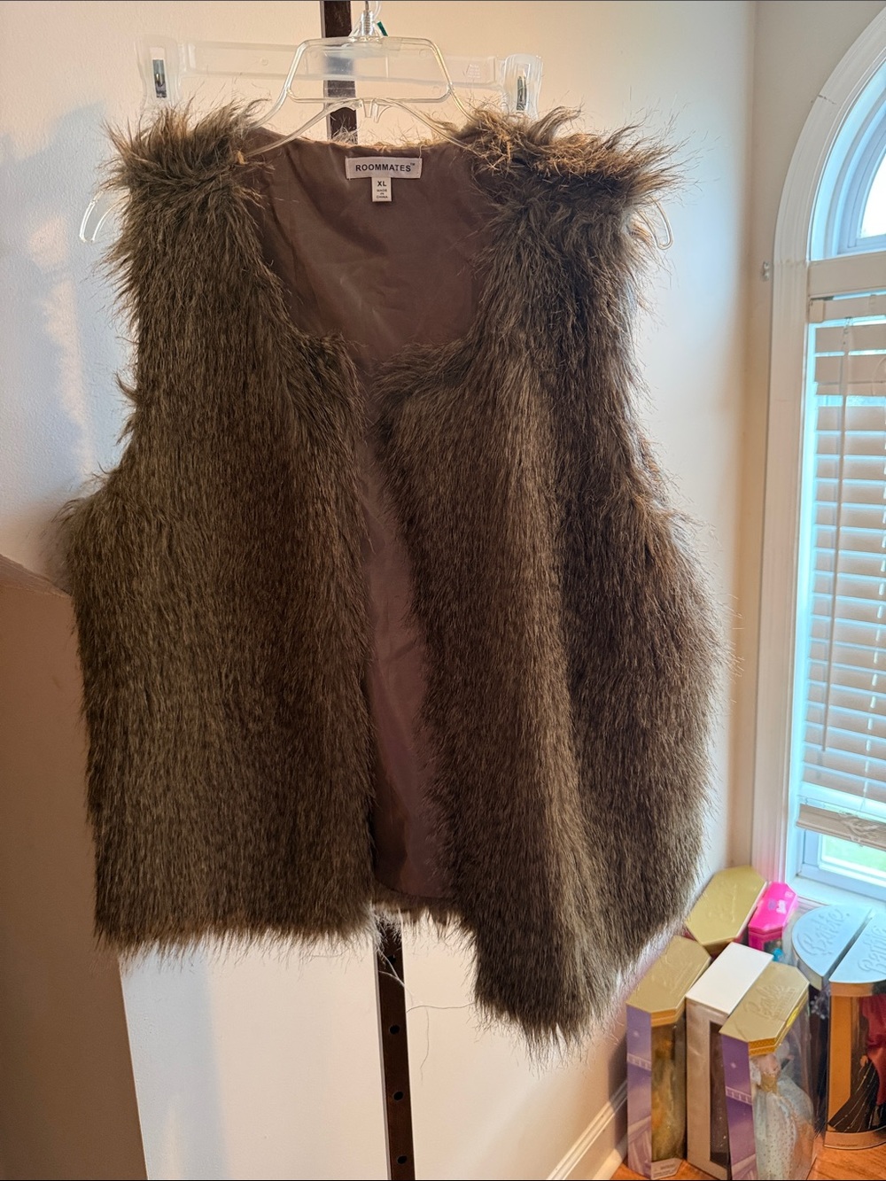 Roommates Olive Faux Fur Vest for Kids
